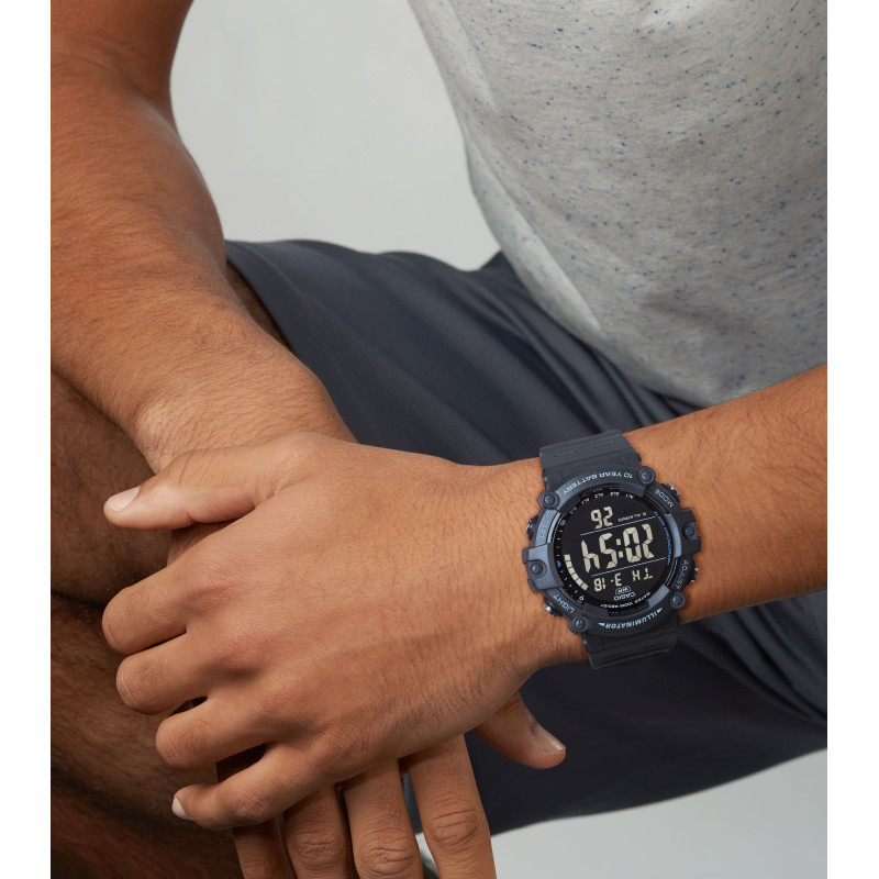 Zegarek Casio Sport AE-1500WH-8BVEF