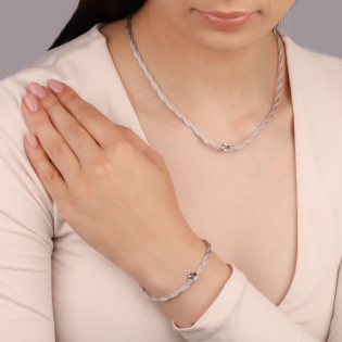 Srebrny naszyjnik Koniczynka z cyrkoniami pr. 925 - JubilerSezam.pl
