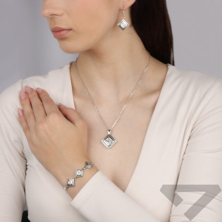 Srebrne Kolczyki Romb z Cyrkonią - Eleganckie i Lśniące - JubilerSezam.pl