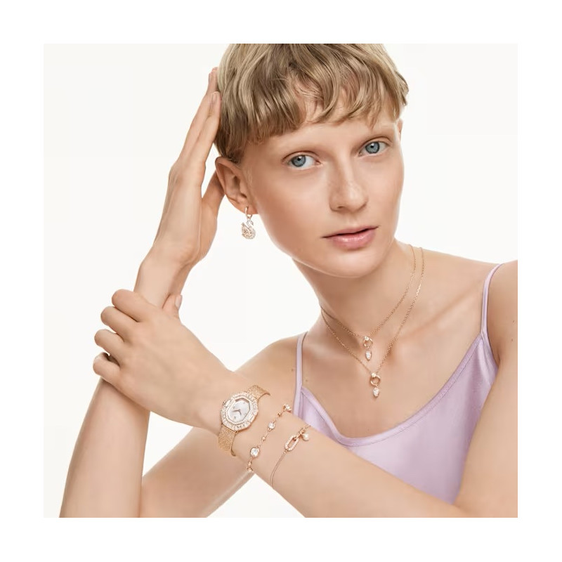 Długie kolczyki stalowe Swarovski Swan w kolorze różowego złota