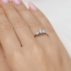 Pierścionek Noble z diamentami laboratoryjnymi 0,56 ct, złoto 585